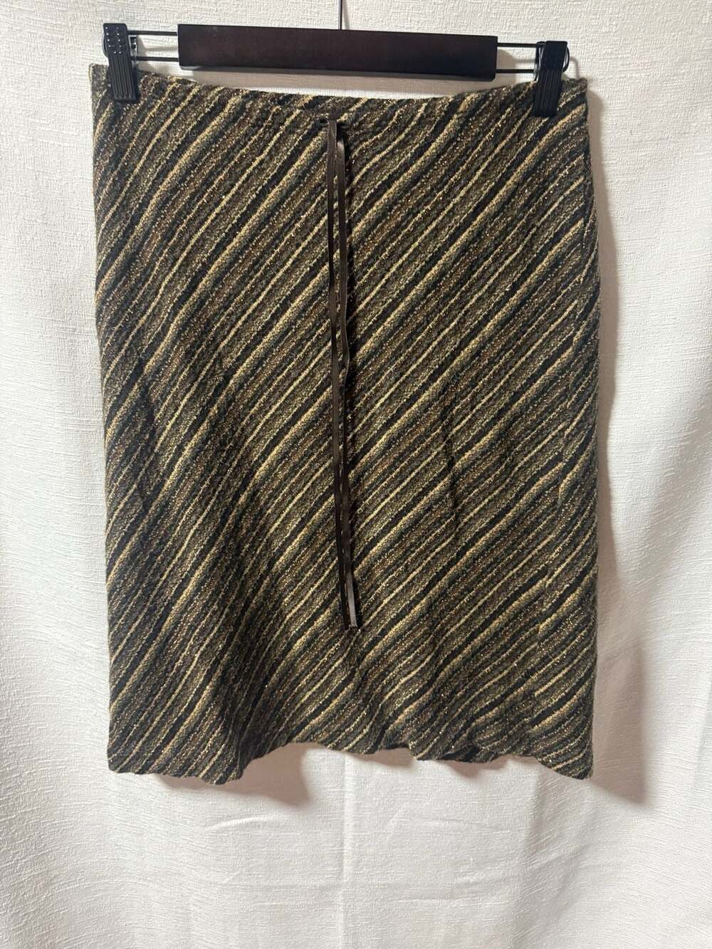 XOXO Vintage Black and Gold Metallic Striped Midi Skirt
